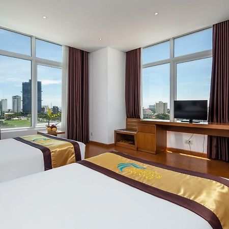 Da Nang Riverside Hotel ภายนอก รูปภาพ