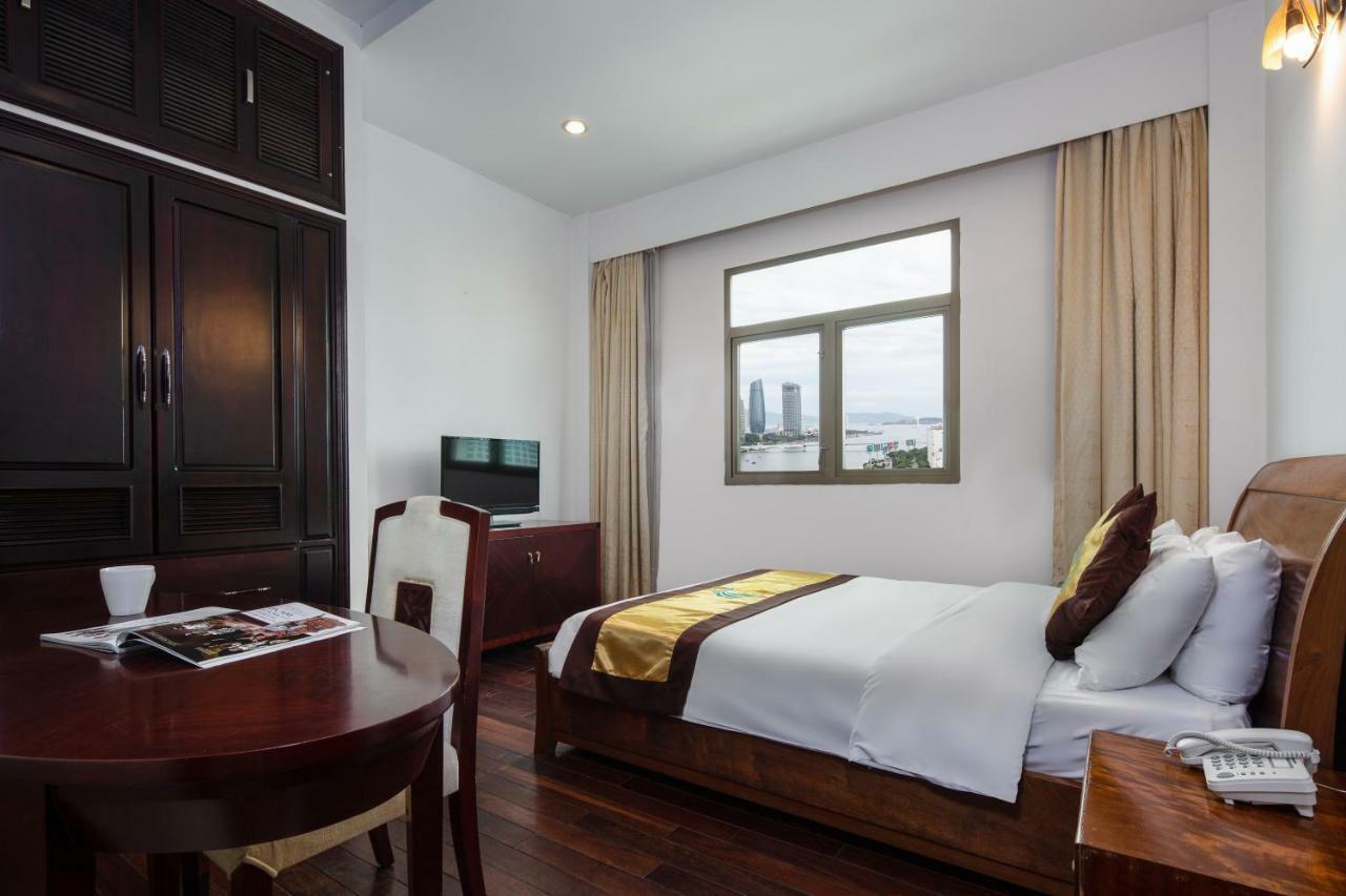 Da Nang Riverside Hotel ภายนอก รูปภาพ